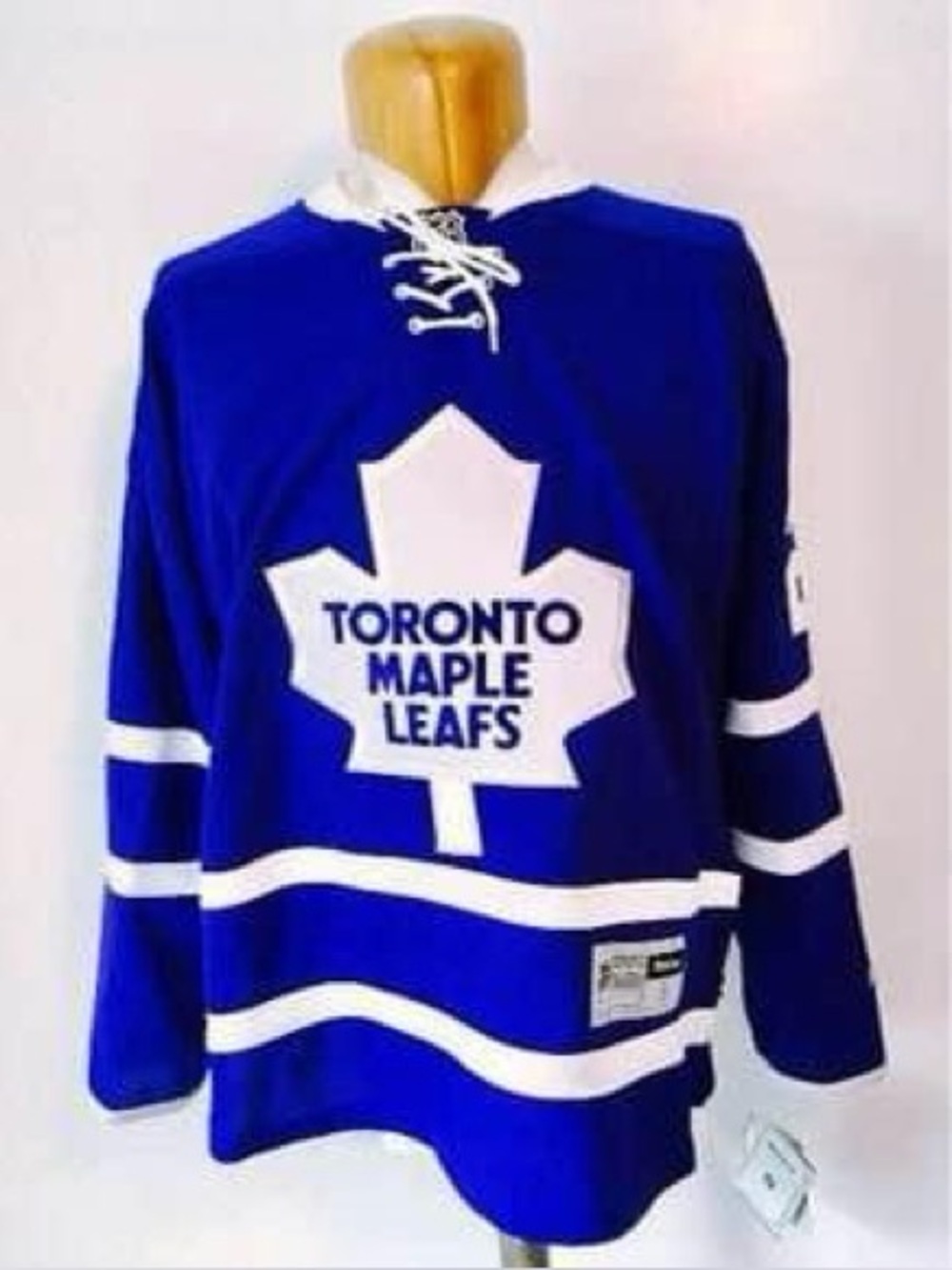 Autographed James Van Riemsdyk Toronto Maple Leafs Reebok Jersey - With COA